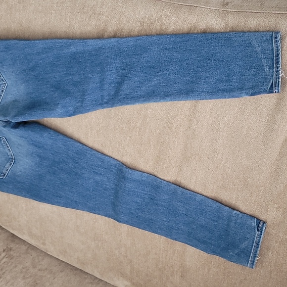 Express Mid Rise Skinny Jeans - Picture 11 of 16